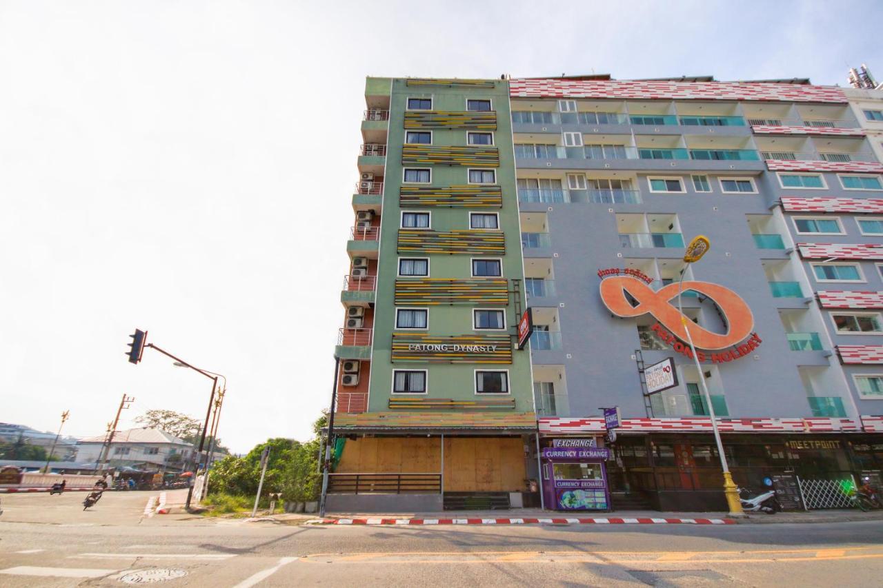 Oyo 861 Patong Dynasty Hotel Exterior foto